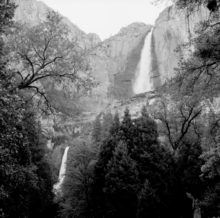 bw yosemite falls 08